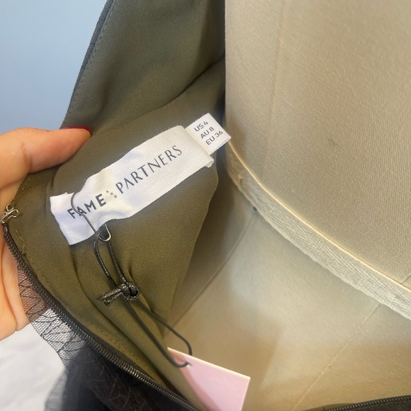 ame and Partners dress- black mesh with green under - Picture 5 of 5